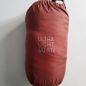 Uniqlo Light Down Puffer